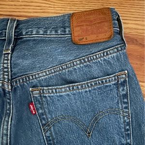 Levis premium 501 S jeans, size 28